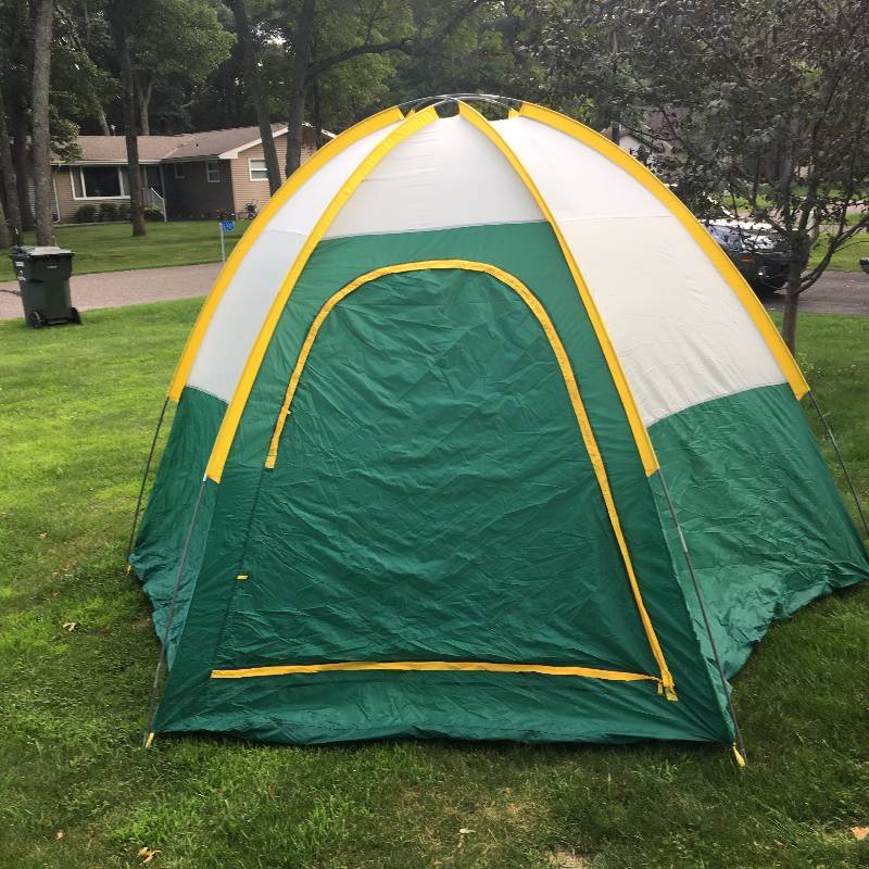 lot 69 image: Tent