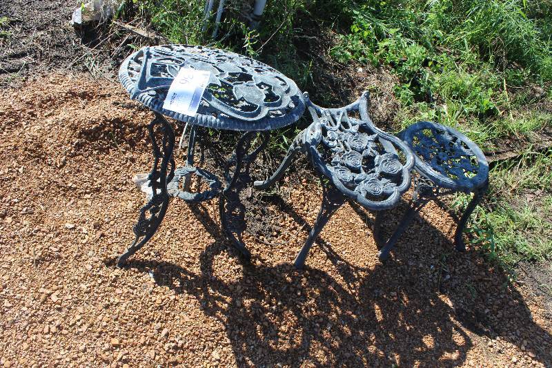 Lot of (3) Iron Yard Table, Stools