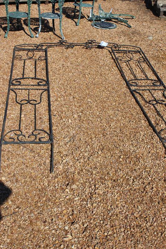 Wire Yard Decorations