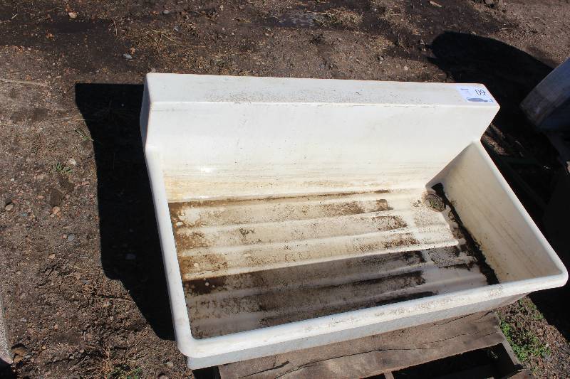 Plastic Wash Basin