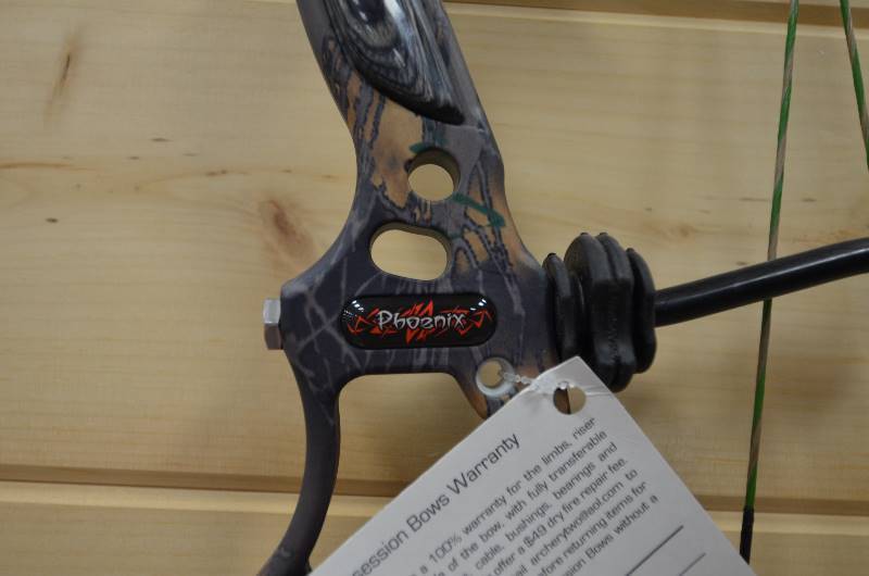 lot 8 image: Obsession Phoenix Right Handed