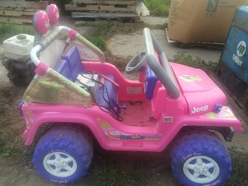 Barbie Jeep