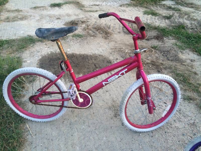 Hot-Pink Next Bike