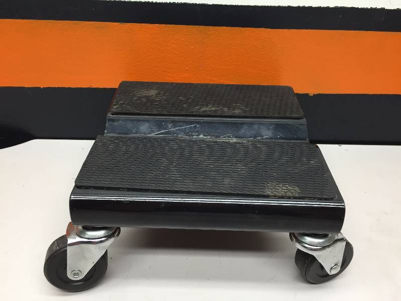 lot 3 image: GRIP 3PC SNOWMOBILE ROLLER SET