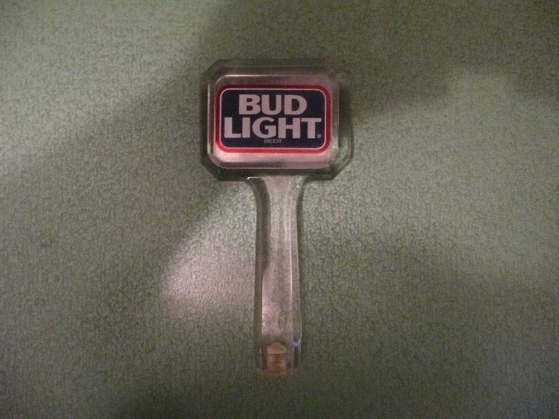 lot 20 image: BUD LIGHT BEER TAP HANDLE