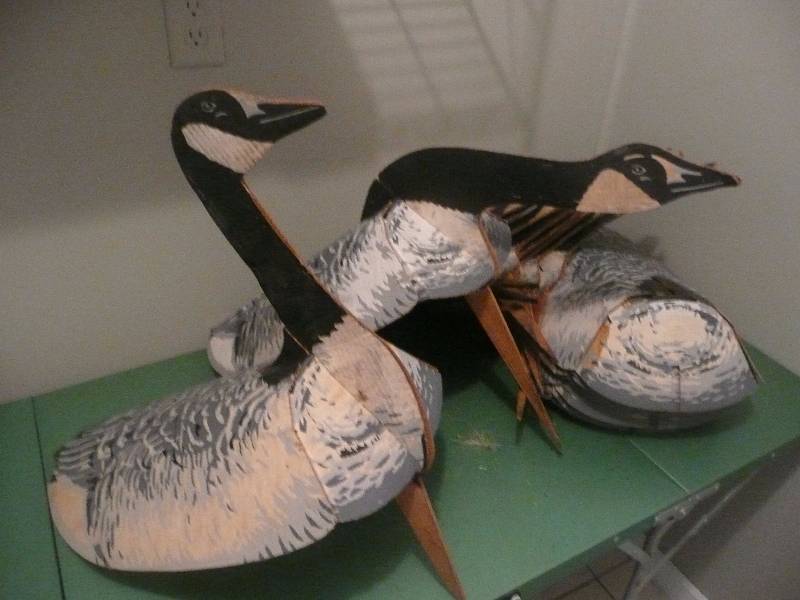 lot 27 image: ANTIQUE CARDBOARD DECOYS (RARE) 12 Total