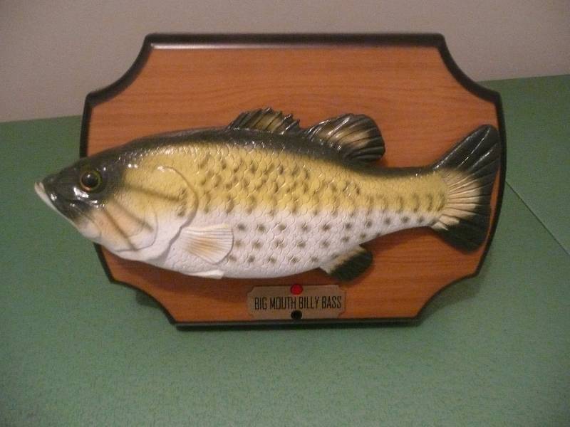 lot 28 image: BIG MOUTH BILLY BASS