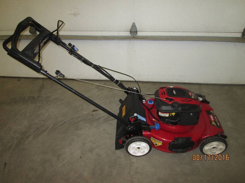 lot 8 image: Toro Recycler Personal  Pace 7HP La...