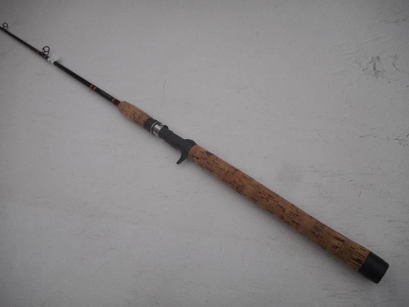 lot 17 image: St. Croix Premier 69 Med-Heavy Ac...
