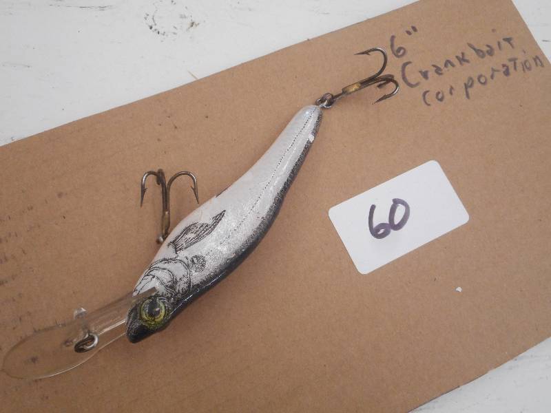 lot 60 image: (1) 6 Crankbait Corporation Lure ...