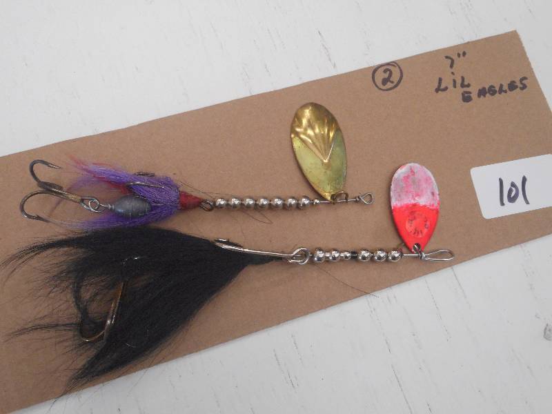 lot 101 image: (2) 7 Lil Eagle Muskie Spinner Lur...