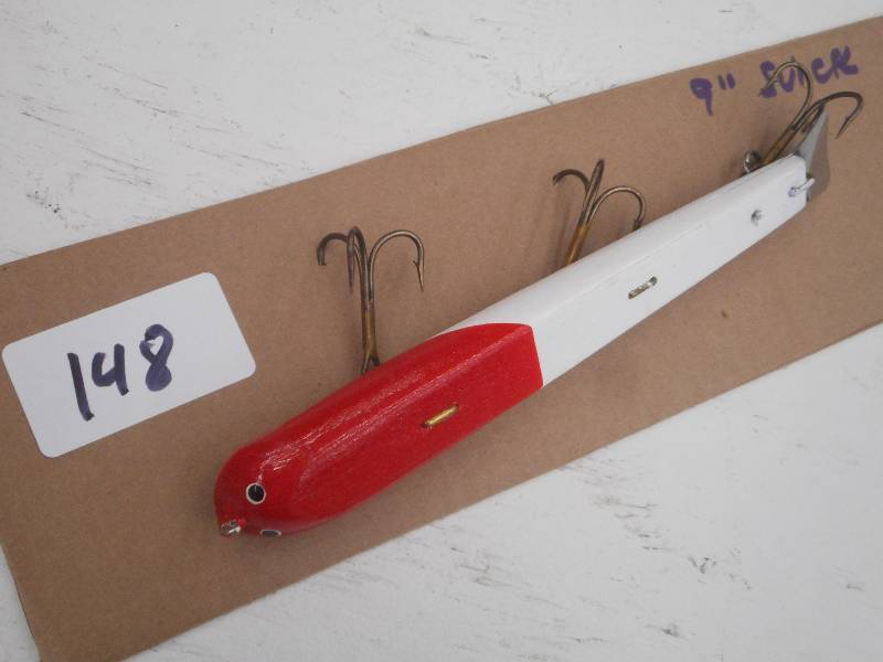 lot 148 image: (1) 9 Suick Muskie Lure ...