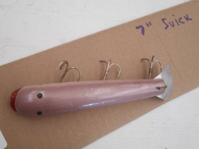 lot 154 image: (1) 7 Suick Muskie Lure ...