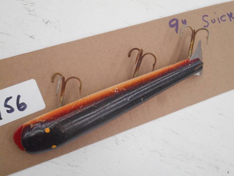 lot 156 image: (1) 9 Suick Muskie Lure ...