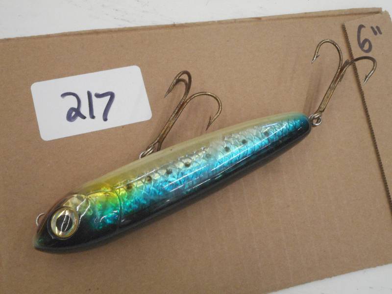 lot 217 image: (1) 6 Muskie Lure ...