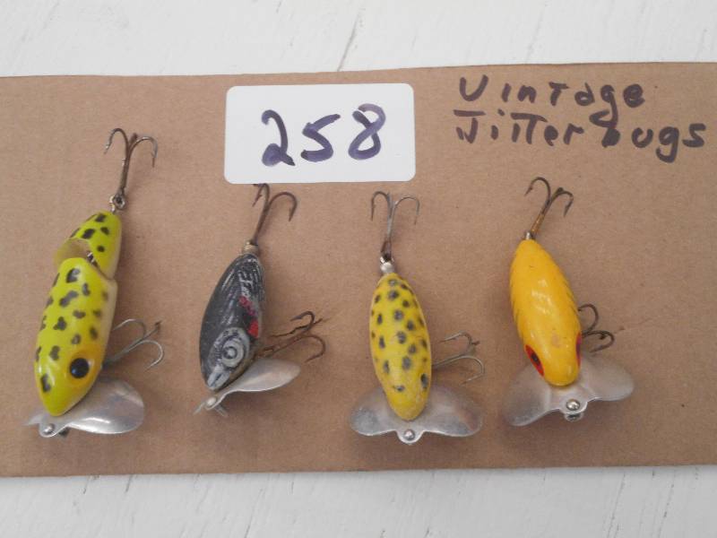 lot 258 image: (4) Vintage Jitterbug Lures ...