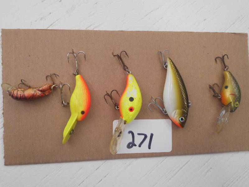 lot 271 image: (5) Assorted Fishing Lures ...