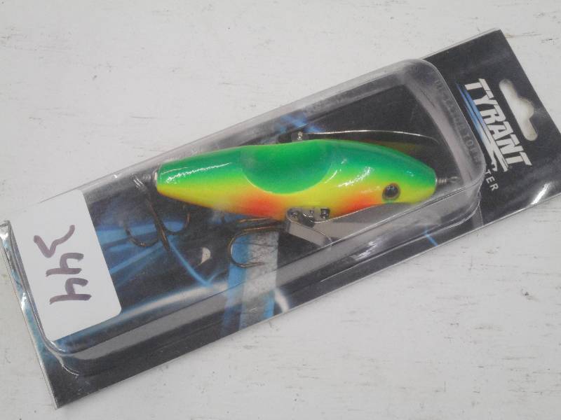 lot 344 image: (1) New Tyrant Dictator Muskie Lure...