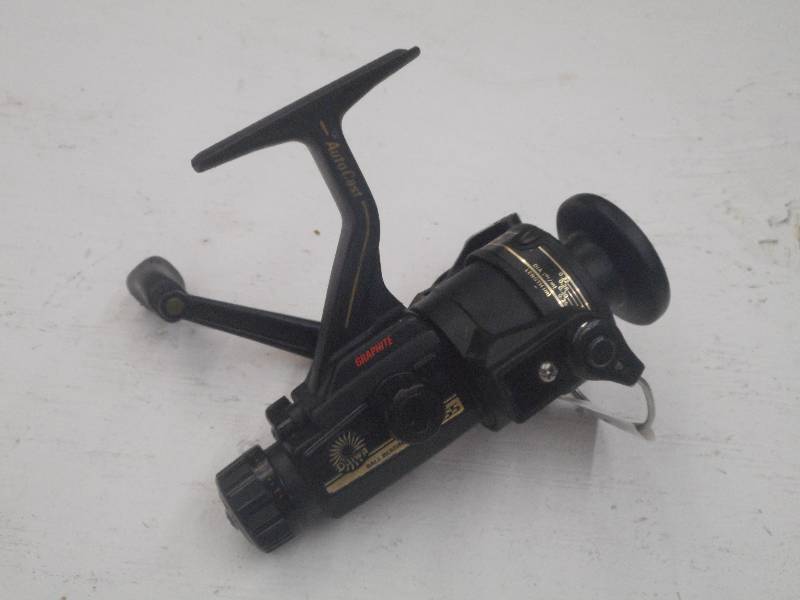 lot 357 image: Daiwa GS1355 Spinning Reel ...