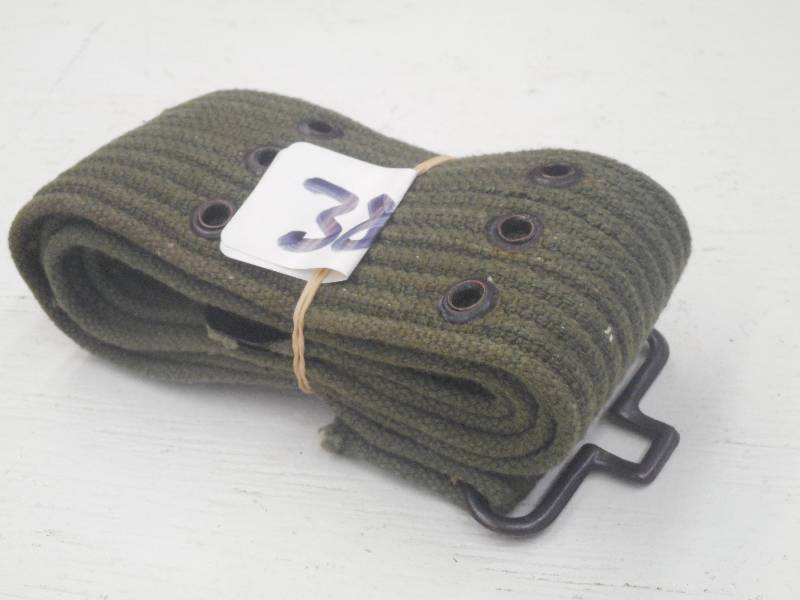 lot 385 image: Military Style Bet ...