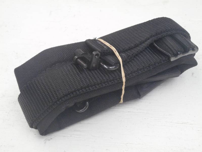 lot 390 image: Rifle Sling With Shoulder Pad ...