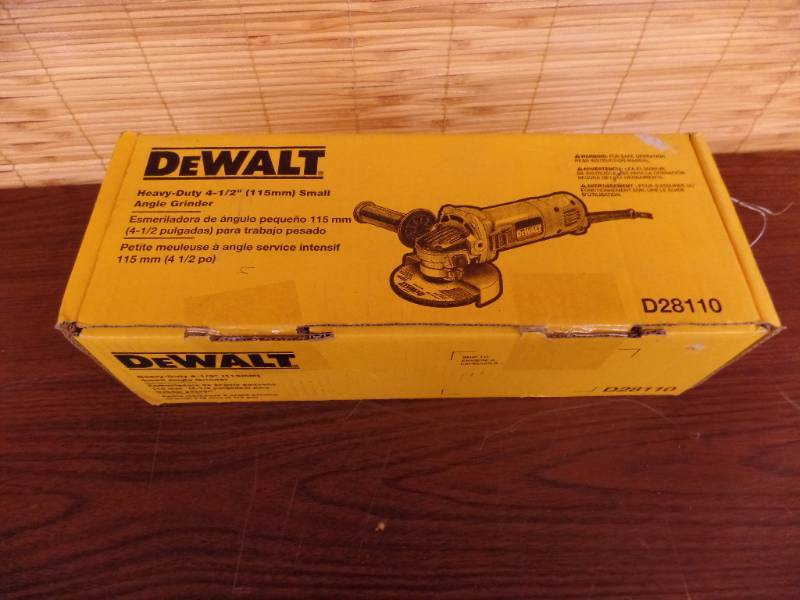 lot 512 image: Angle Grinder
