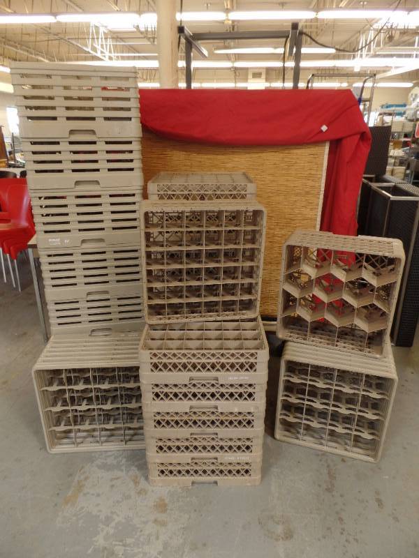 lot 540 image: Dishwasher TraysRacks