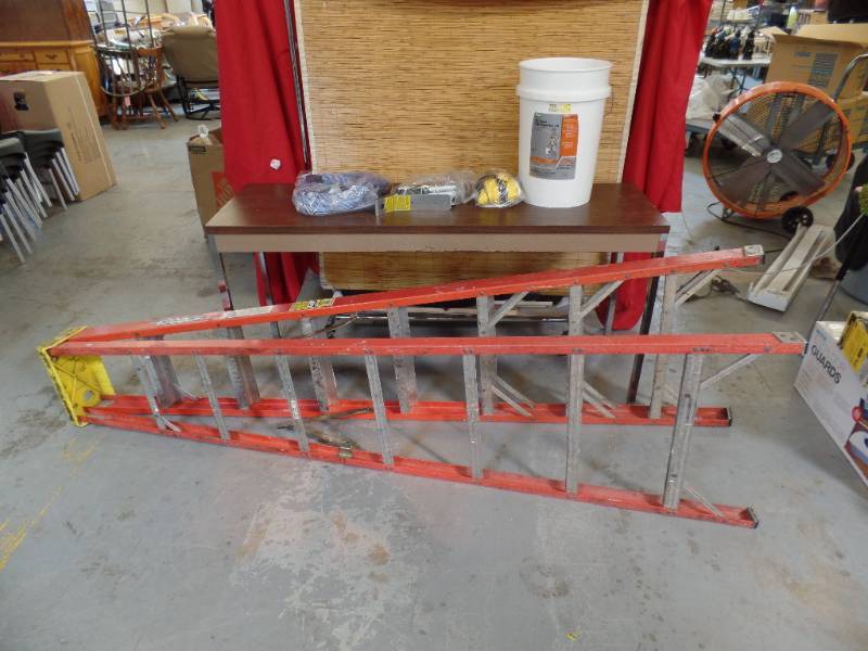 lot 551 image: Ladder and Fall Protection Kit