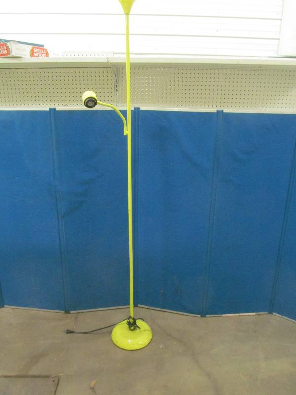 floor lamp