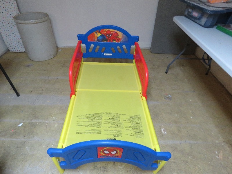lot 3 image: Spider Man Bed Frame