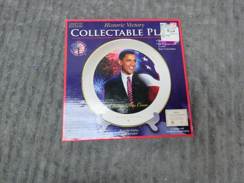 lot 15 image: Collectible Obama Plate