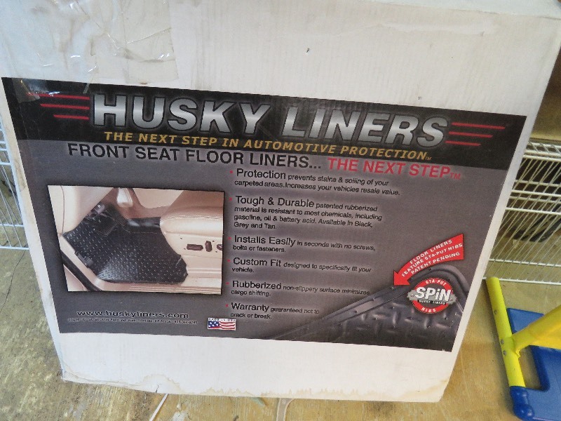lot 39 image: Husky Liners
