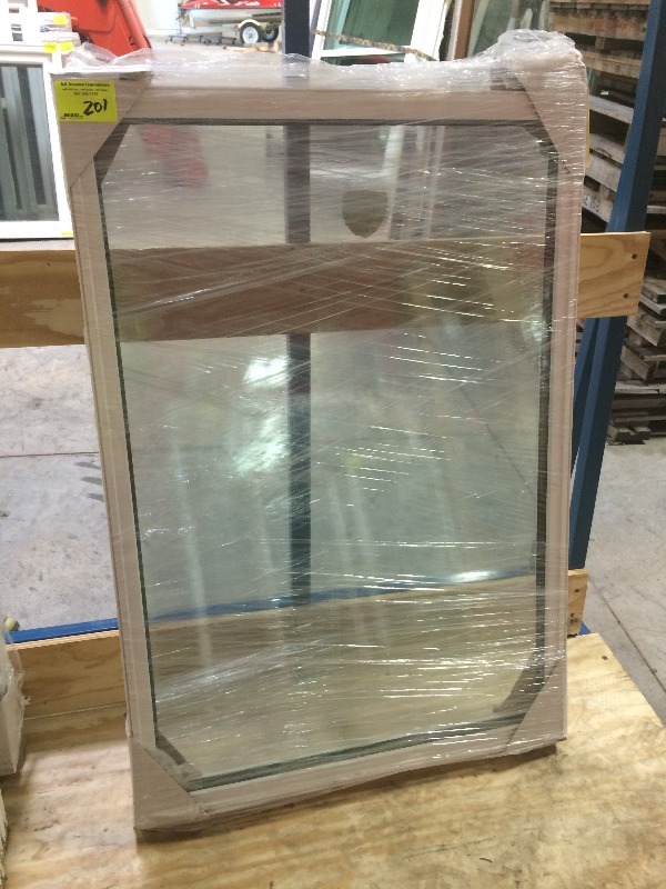 Picture Windows  31.75 x 45.50  NEW view all pictures for more details