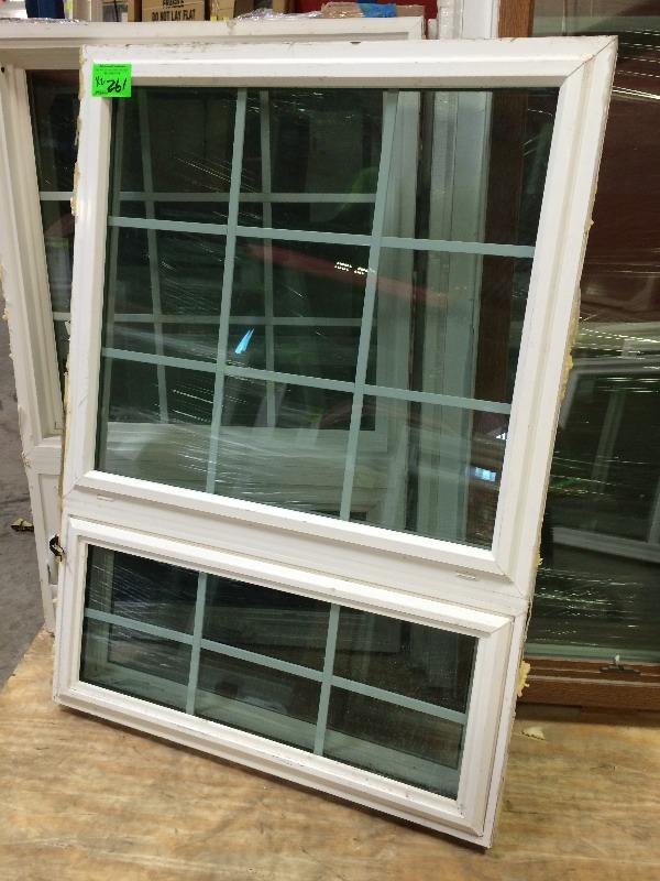 2 Lite Windows  33.5 x 31  Previously Installed  view all pictures for more details  Lot of 2
