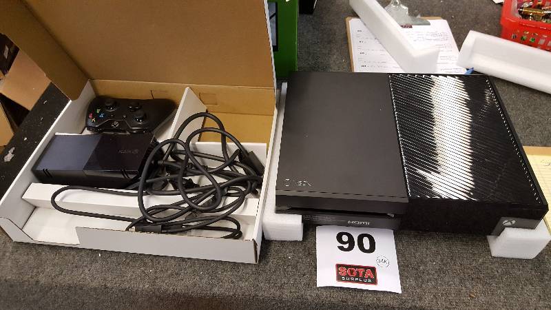 Microsoft -Xbox One 500GB Console - Black