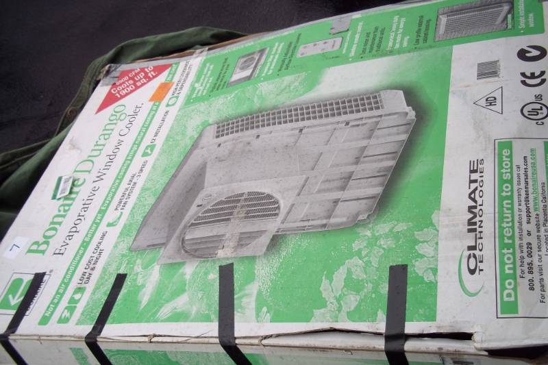 lot 2 image: Swamp Cooler