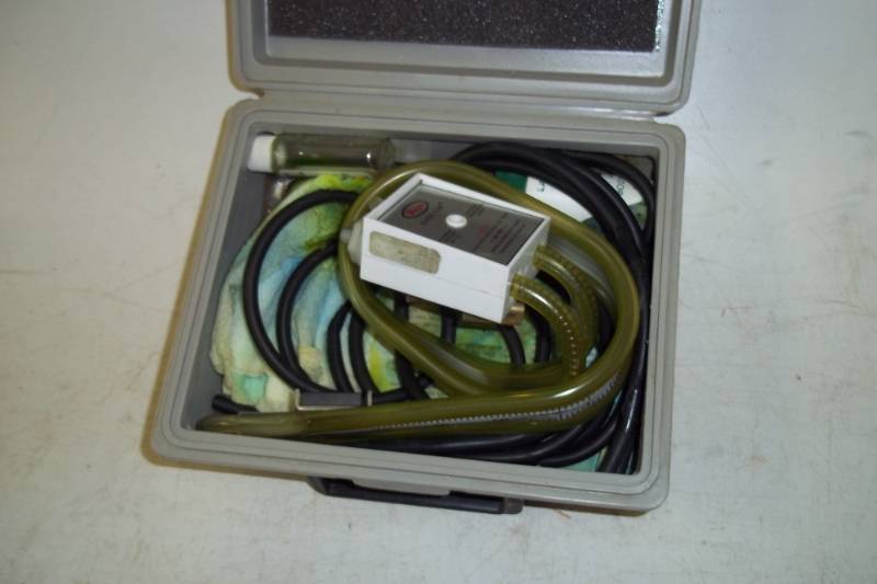 lot 35 image: Dwyer Slack Tube