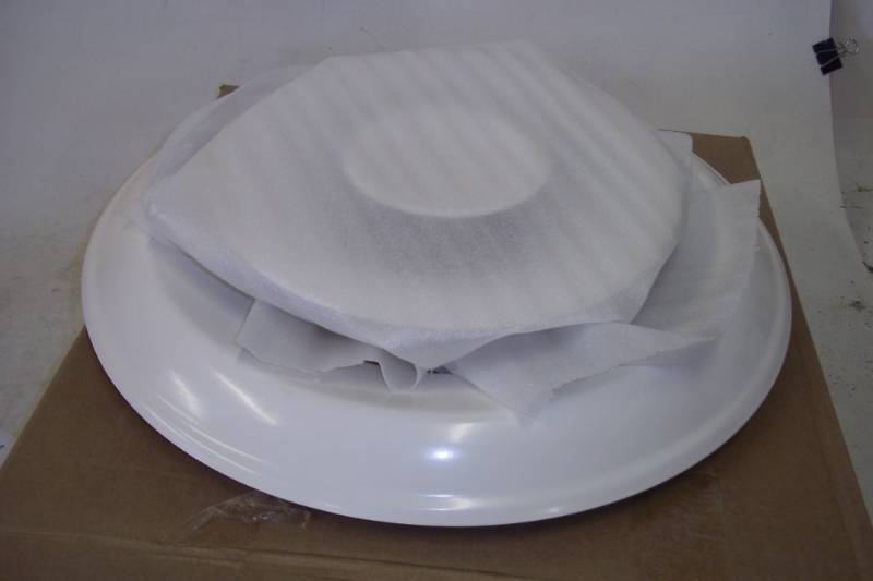 lot 45 image: New Qty 3 of white duct diverters 10