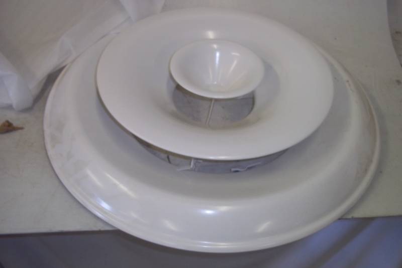 lot 46 image: New Qty of 4 Duct Diverters 12