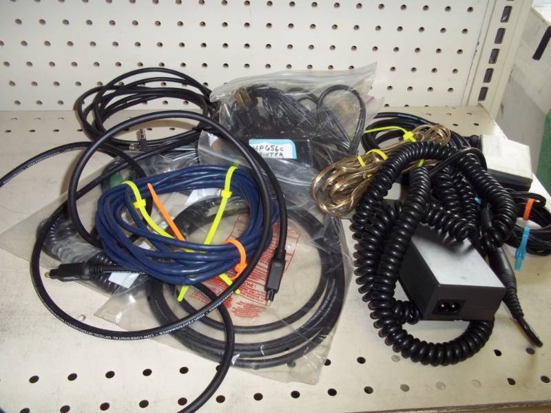 lot 96 image: Assorted Electronic Cables and Supplies
