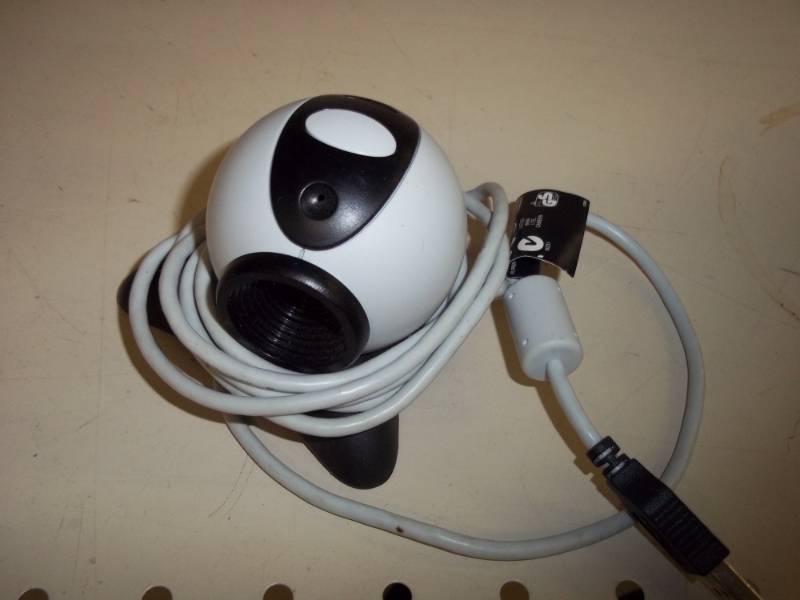 lot 107 image: Computer camera