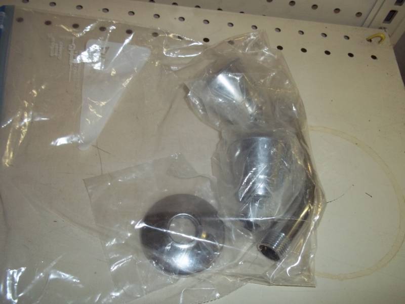 lot 114 image: Pair of Shower heads