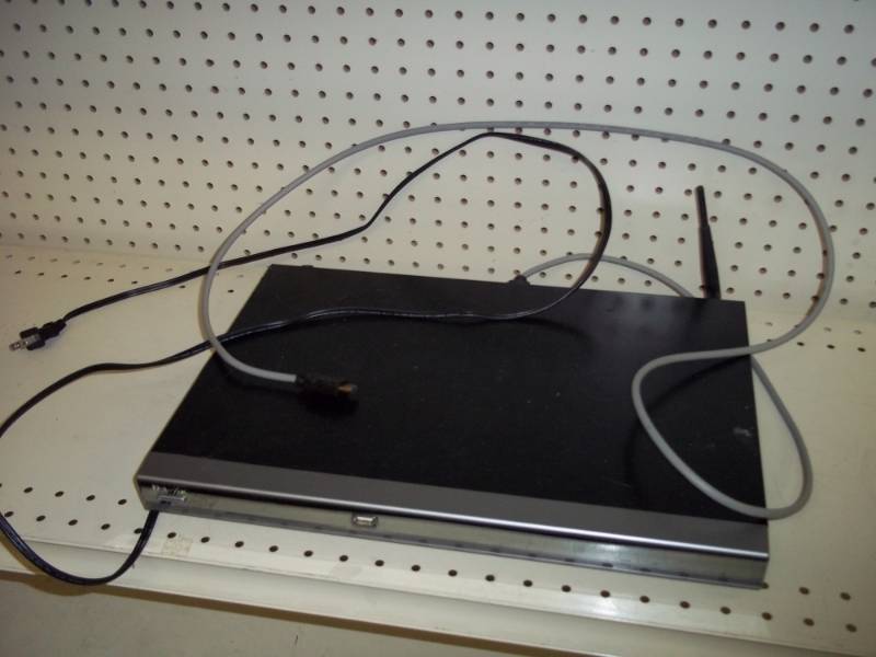 lot 126 image: Delink Model DSM520 HD Media Player