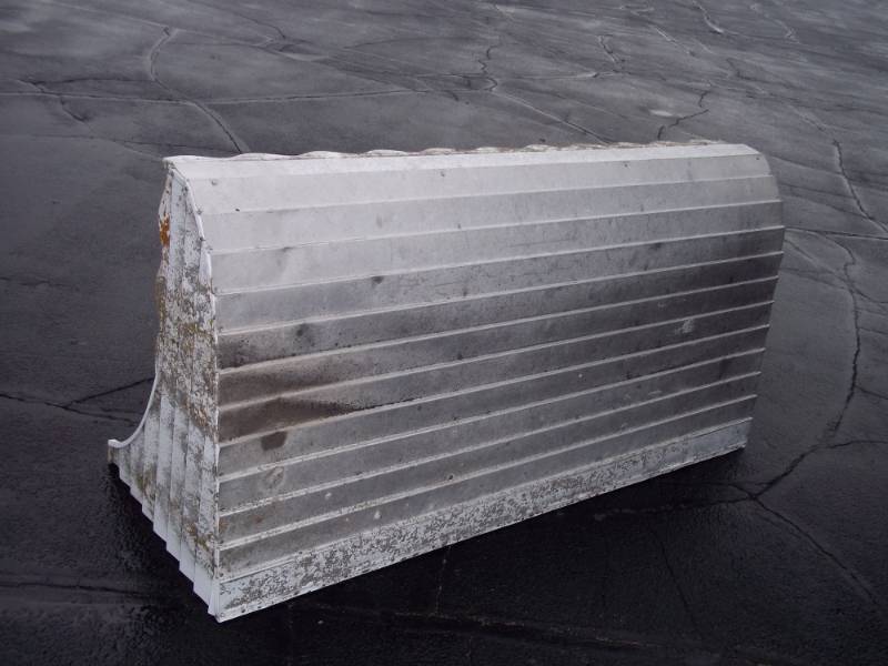 lot 139 image: Aluminum awning  65in x 35in x 24in