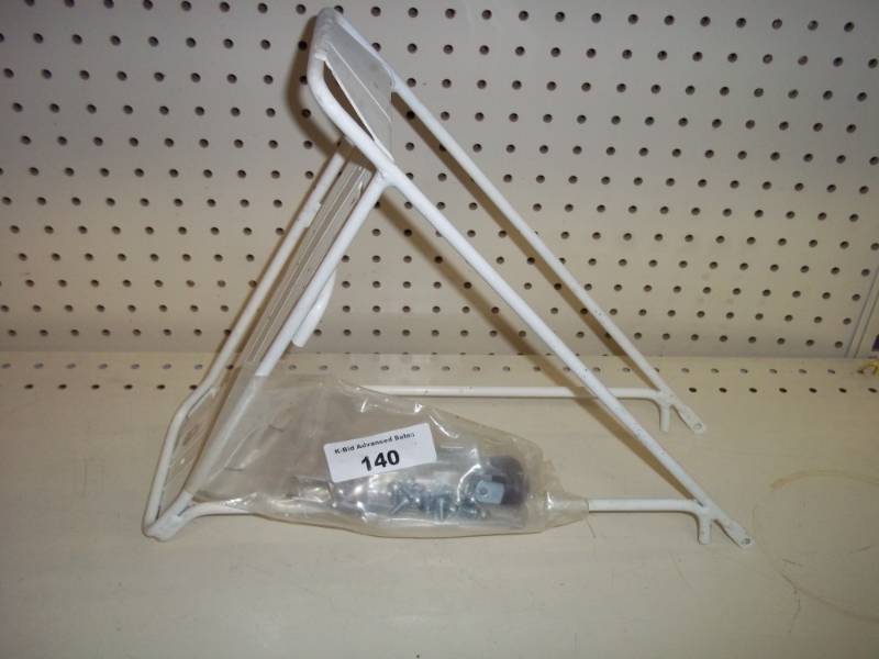 lot 140 image: Alloy Rear Bike Carrier with hardware