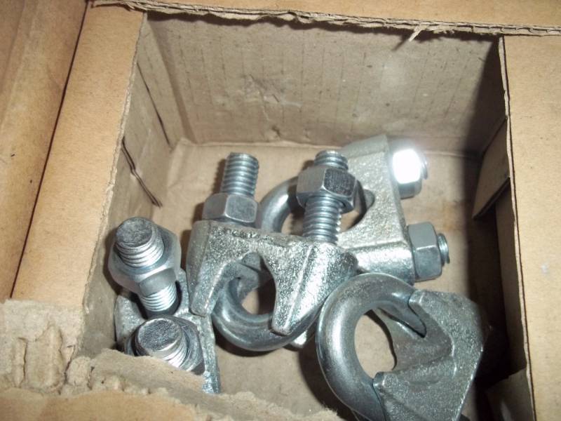 lot 167 image: New 58 Wire Rope Clips Box of 55