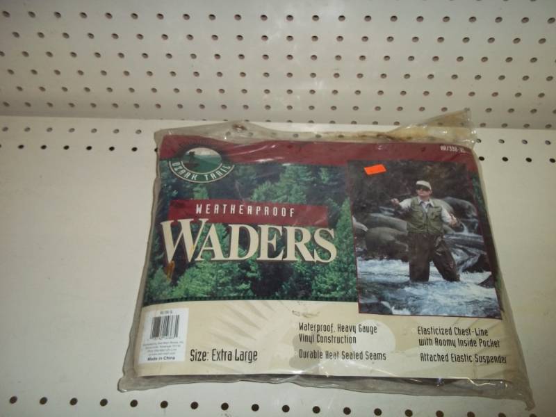 lot 192 image: New Extra large Waders
