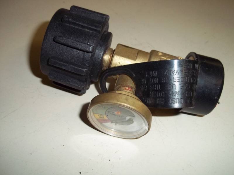 lot 208 image: Propane Meter gauge