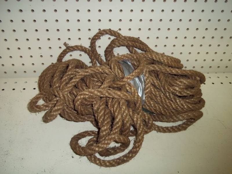 lot 232 image: Sisal Rope