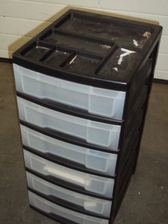 lot 314 image: Tote shelf with supplies